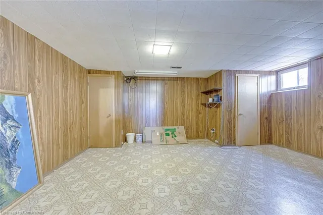 Additional image 21 of 1515 Burloak Dr