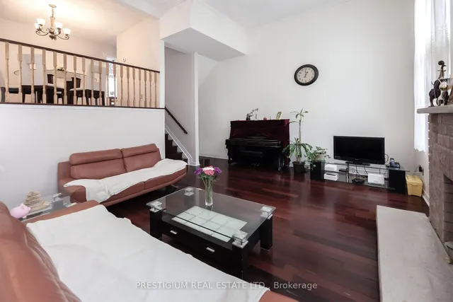 Additional image 7 of 25 Cardwell Ave Unit 30