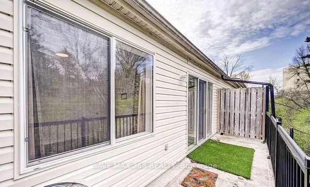 Additional image 32 of 45 Cedarhill Cres Unit 4D