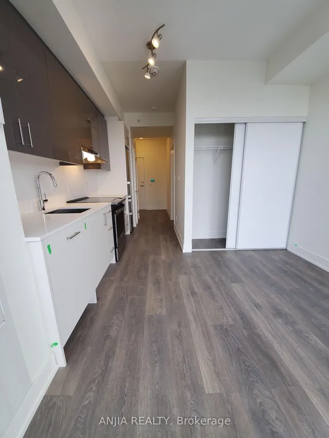 Additional image 4 of 180 Fairview Mall Dr Unit 1603