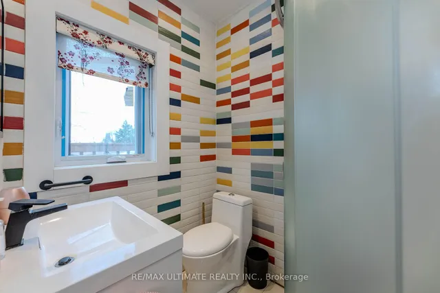 Additional image 17 of 1261 Davenport Rd