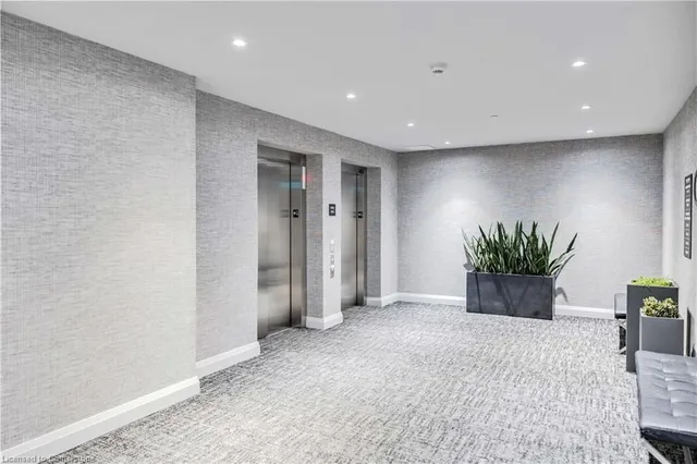 Additional image 23 of 102 Grovewood Common Unit 526