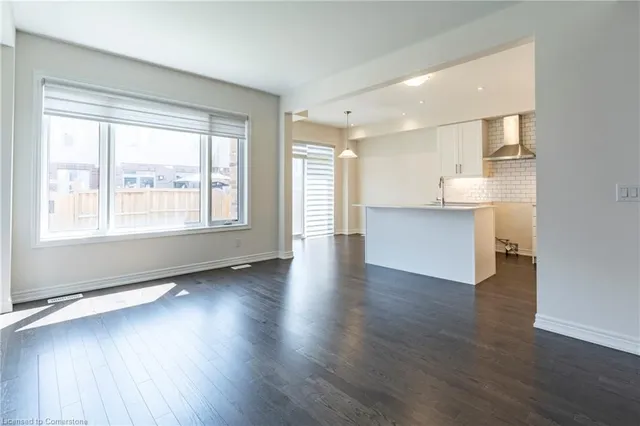 Additional image 12 of 55 William Dunlop St