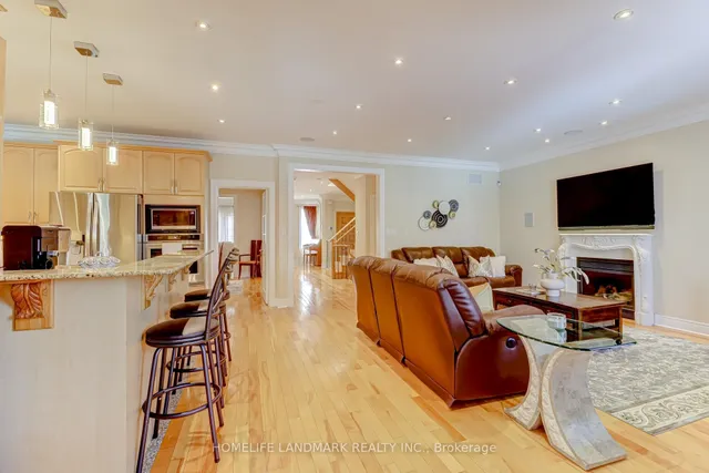 Additional image 8 of 217 Wilfred Ave