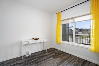 Additional image 4 of 800 Reynolds Mnr SW