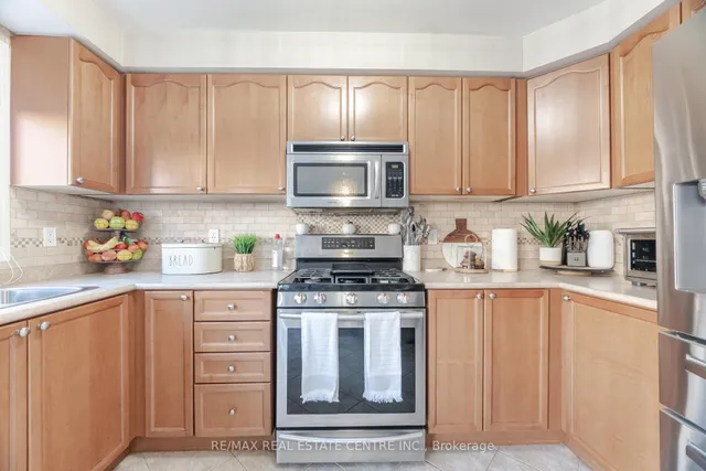 Additional image 12 of 9711 Creditview Rd