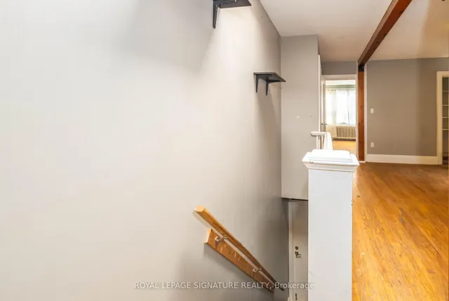 Additional image 7 of 38 Bonnie Brae Blvd