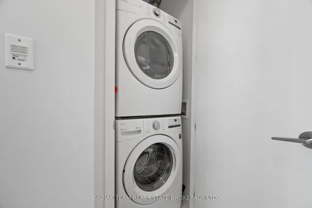 Additional image 17 of 380 Macpherson Ave Unit 340