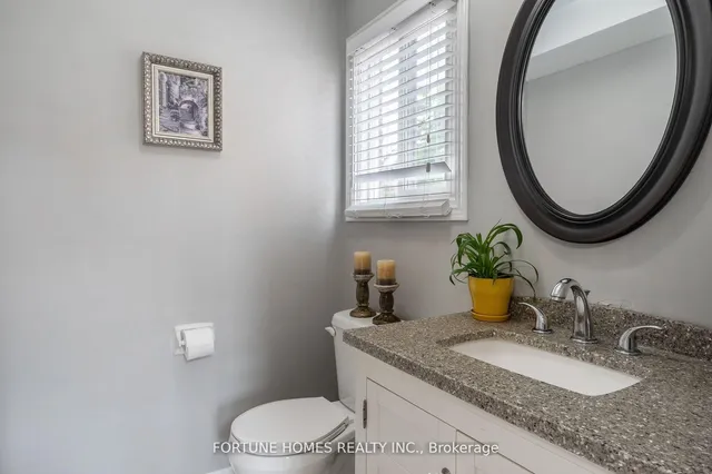 Additional image 9 of 14 Shadywood Rd