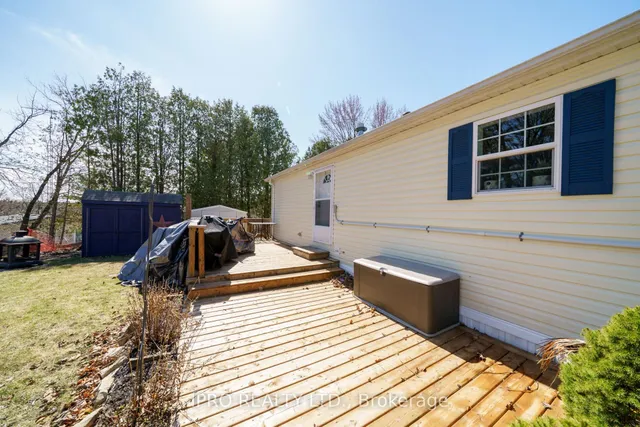 Additional image 33 of 23 MacPherson Cres