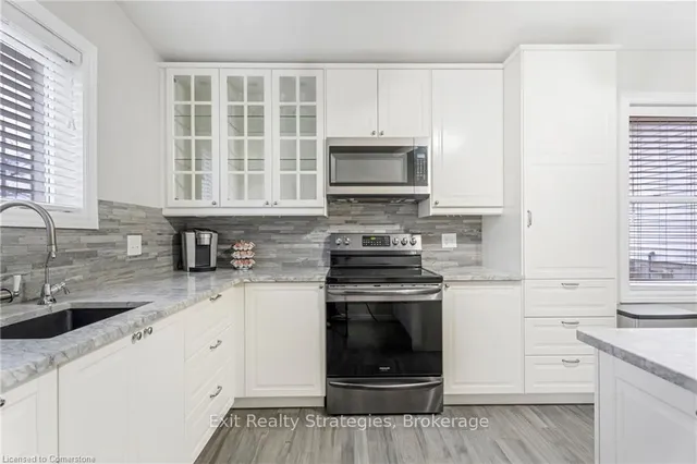 Additional image 10 of 50 Coral Dr