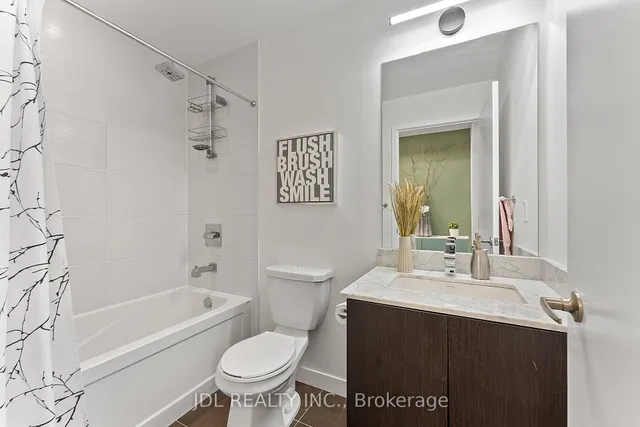 Additional image 23 of 2055 Danforth Ave Unit 301