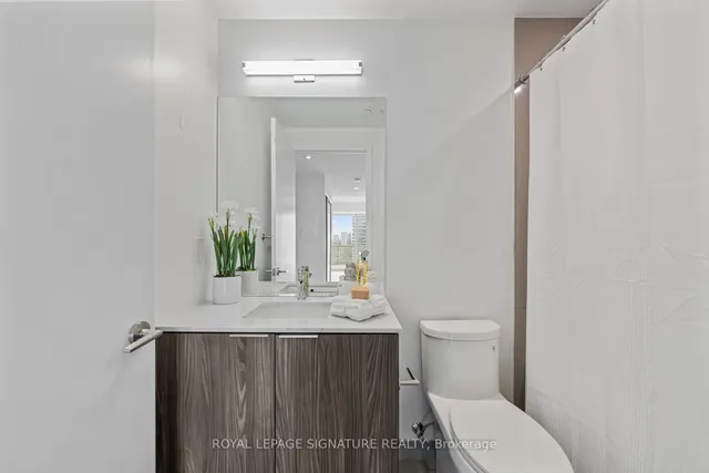 Additional image 8 of 15 Queens Quay Unit 3305