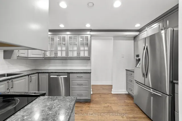 Additional image 14 of 130 Neptune Dr Unit 702