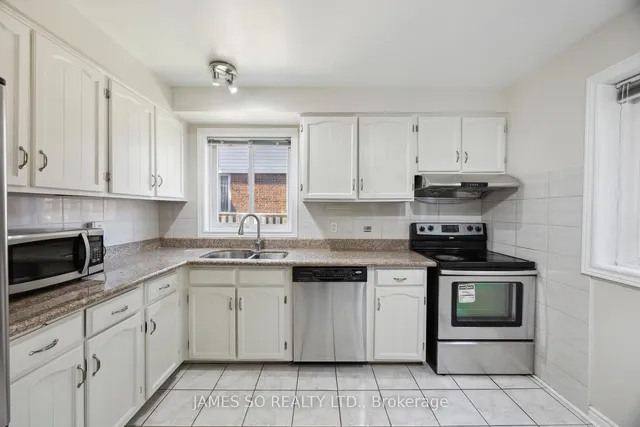 Additional image 8 of 32 Relroy Crt