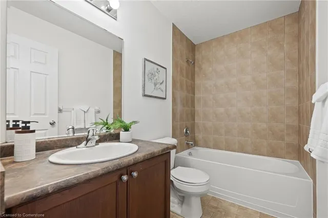 Additional image 24 of 155 Highland Cres Unit 8