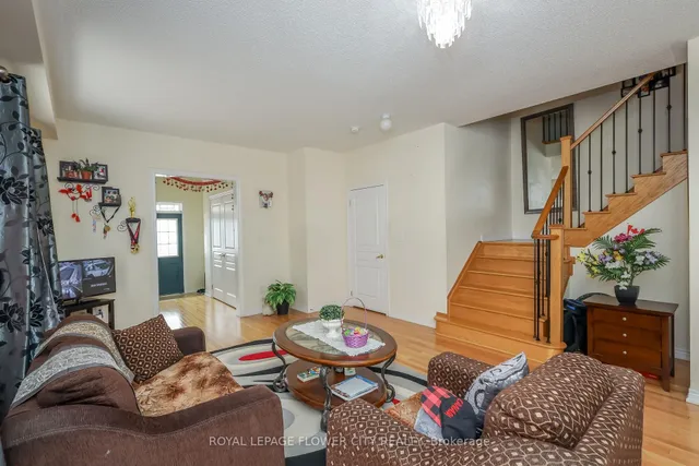 Additional image 6 of 8 Washburn Rd