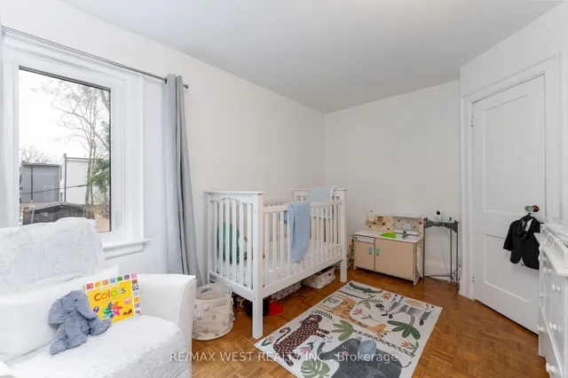 Additional image 15 of 2311 Gerrard St