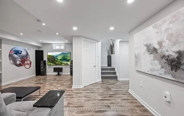 Additional image 40 of 3 Beavervalley Dr