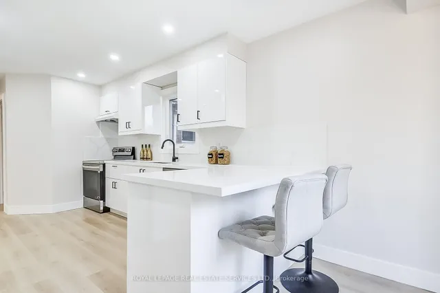 Additional image 31 of 2192 Margot St