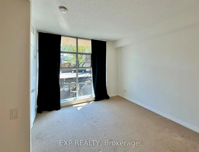 Additional image 13 of 901 Queen St Unit 201
