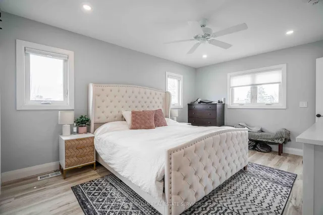 Additional image 20 of 8 Banff Dr