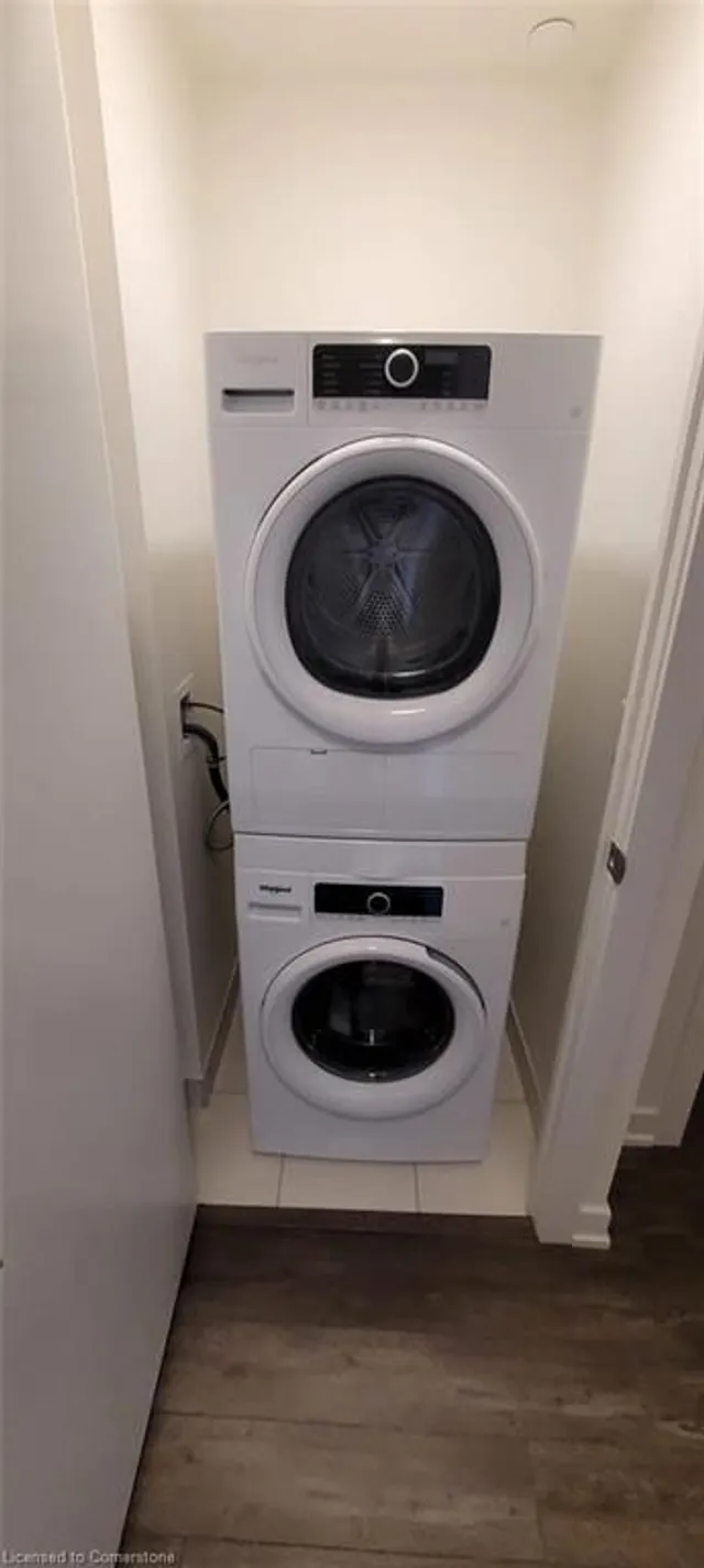 Additional image 30 of 212 King William St Unit 801