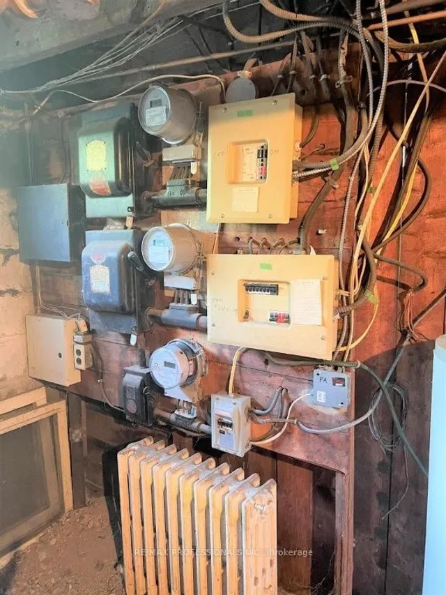 Additional image 23 of 1131 & 1131A Avenue Rd