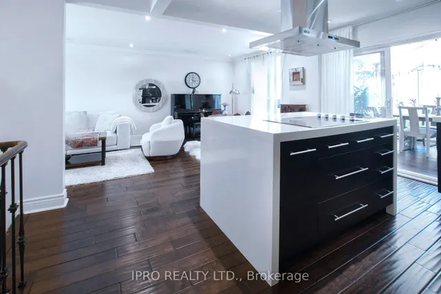 Additional image 23 of 153 Goulding Ave