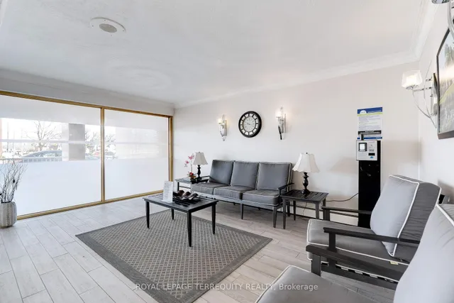 Additional image 7 of 10 WOODMAN Dr Unit 101