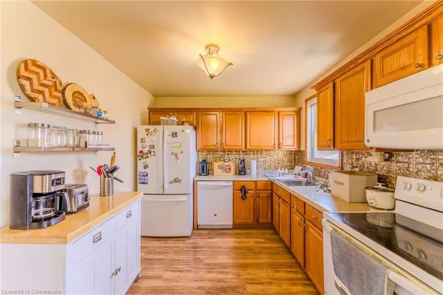 Additional image 2 of 120 Howard Ave