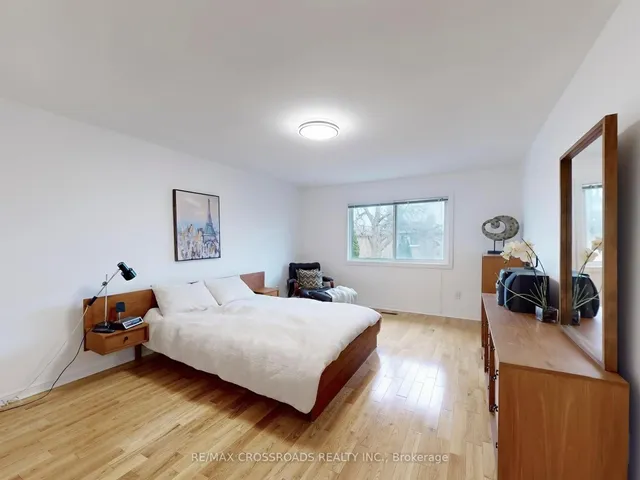 Additional image 16 of 896 Willowbank Tr