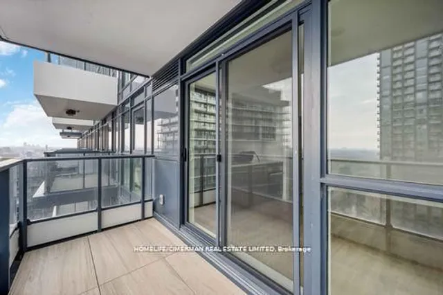 Additional image 29 of 38 Widmer St Unit 3907