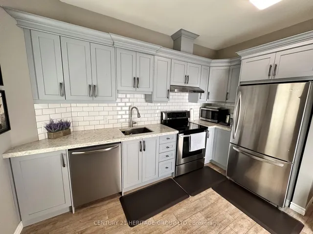 Additional image 14 of 1 Tower Gate Unit 11