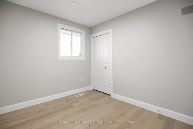 Additional image 17 of 6 Barbara Crt