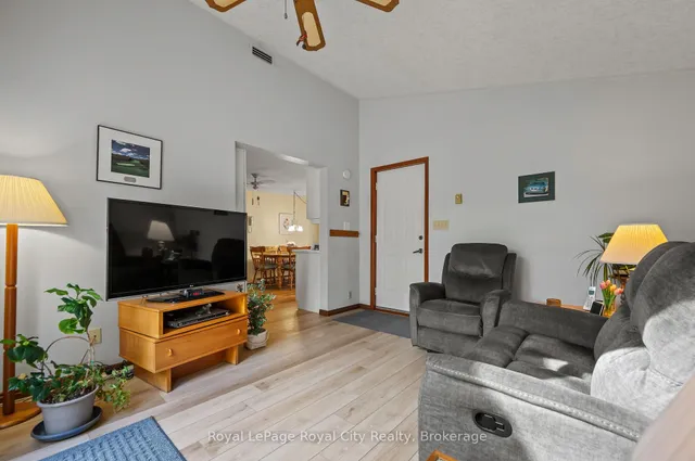 Additional image 15 of 385 Heritage Dr