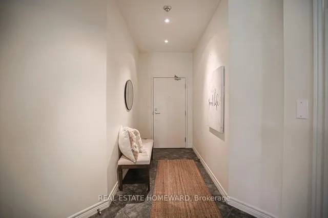 Additional image 15 of 1 Leaside Park Dr Unit 209