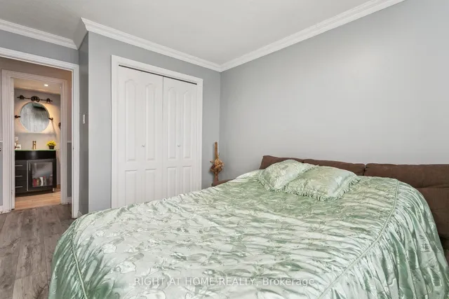 Additional image 27 of 451 The West Mall N/A Unit 1616