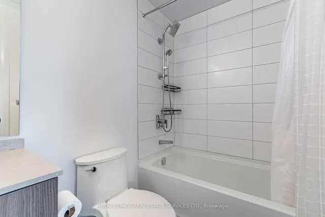 Additional image 16 of 4208 Dundas St Unit 505