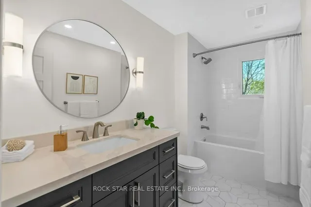 Additional image 20 of 468 Sparling Cres