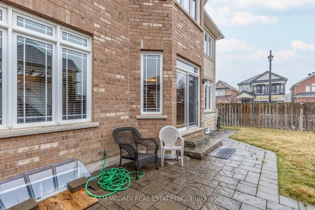 Additional image 42 of 700 Serafini Cres