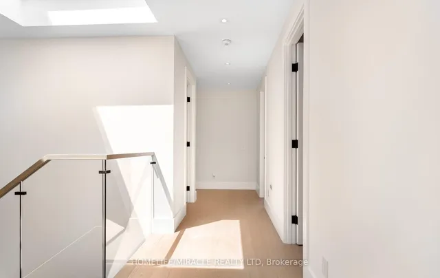 Additional image 23 of 55 Adanac Dr