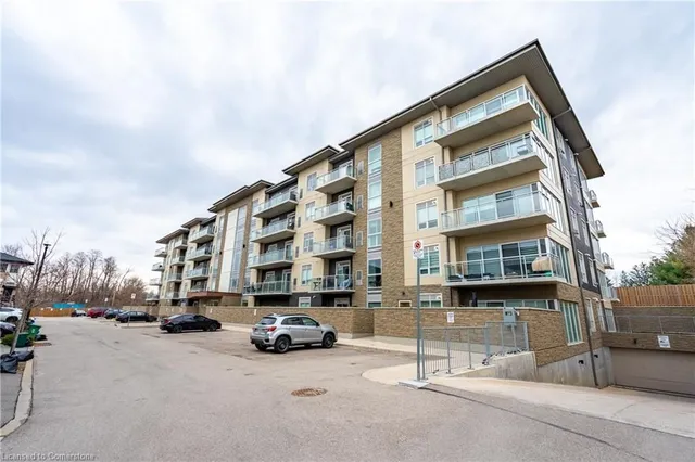 Additional image 2 of 16 Markle Cres Unit 403