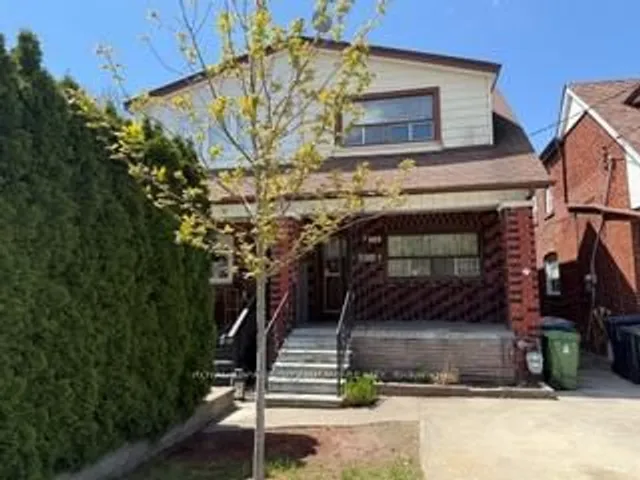 28 Durant Ave