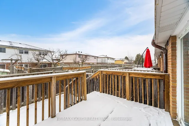 Additional image 29 of 7500 Goreway Dr Unit 62