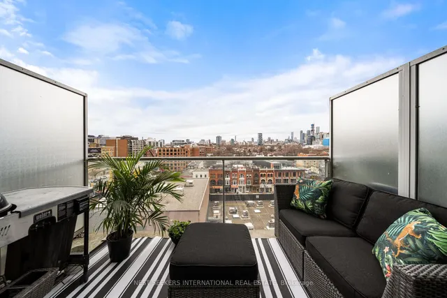 Additional image 18 of 388 Richmond St Unit 919