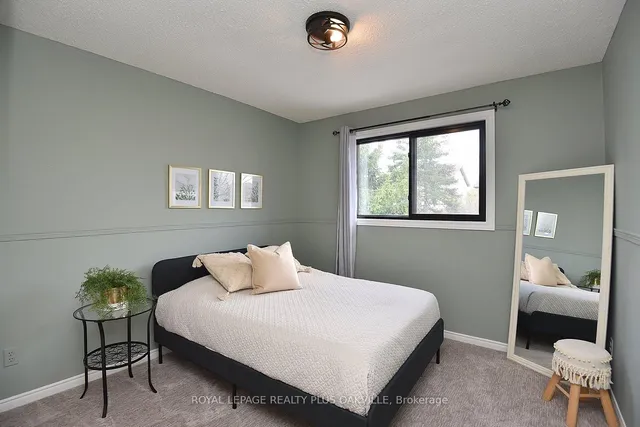 Additional image 39 of 81 Jerome Park Dr