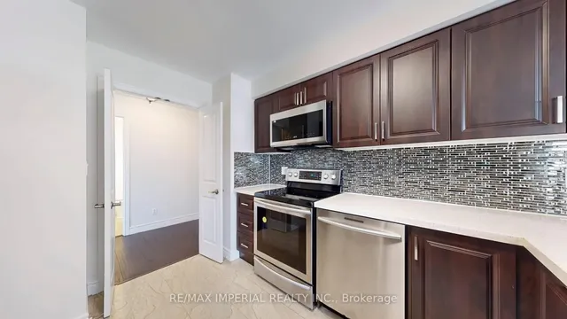 Additional image 19 of 18 Hollywood Ave Unit 603