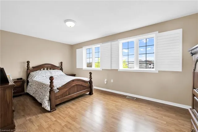 Additional image 17 of 21 Holyoake Dr