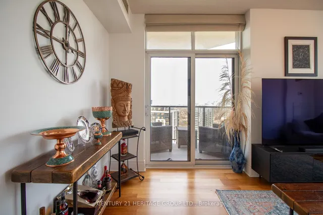 Additional image 5 of 80 Harrison Garden Blvd Unit 2317